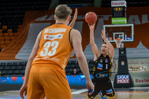 稳定表现 稳定表现